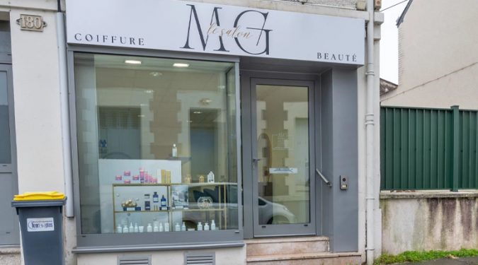 Local commercial Tours Centre