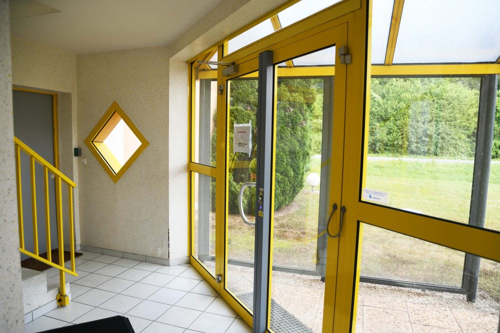 Bureaux à louer Chambray-Lès-Tours 3 pièces – entrée bâtiment